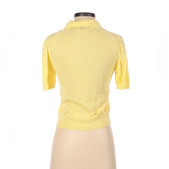 Aritzia Wilfred free lightweight butter yellow crop sweater top S v-neck collar - Picture 3 of 8